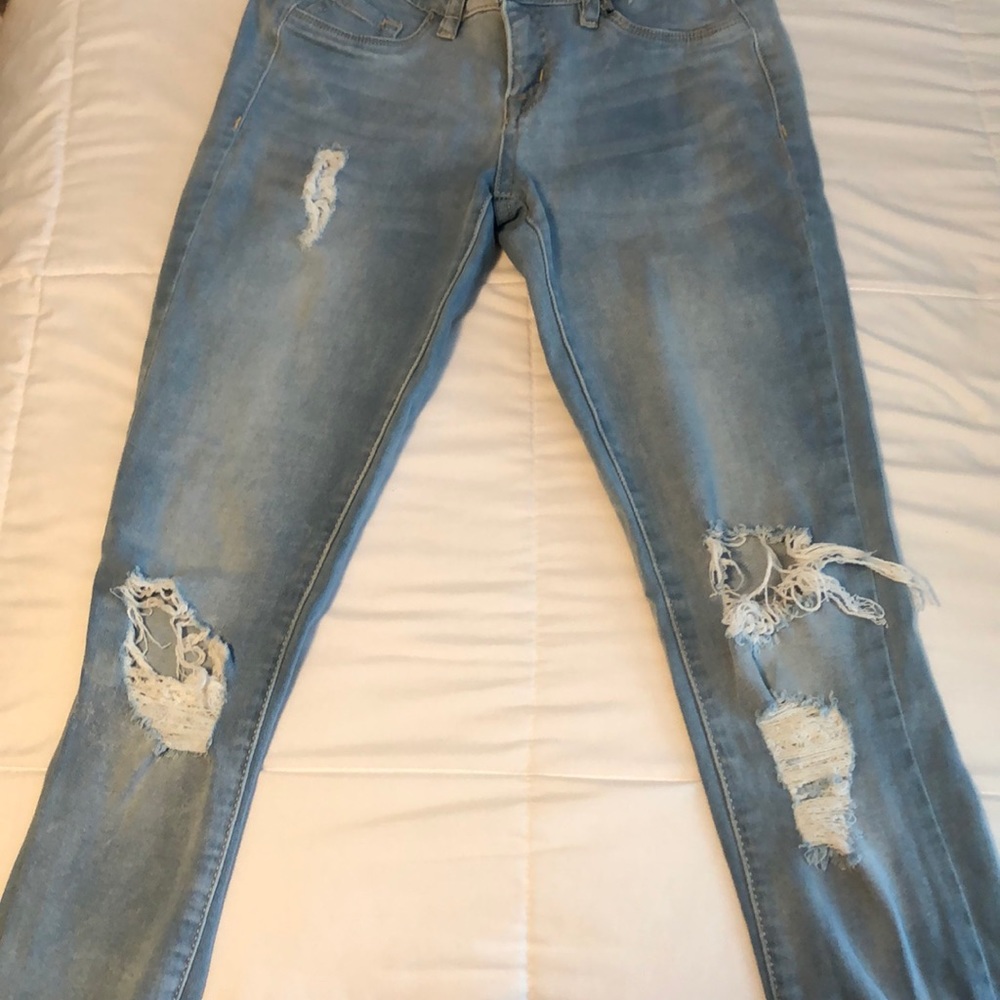Jeans - Picture 2 of 3